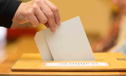 Fransa'da yarın yerel seçimlerin ilk turu düzenlenecek