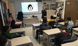 Uzmanlar çocukların ve ergenlerin beslenmesiyle ilgili eğitim verdi