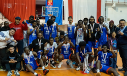 BAU Kıbrıs erkek basketbol takımı üçüncü kez şampiyon oldu