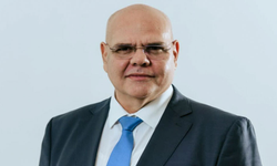 Özkunt: “Yasalarla Kirliliklerini Kapatıyorlar”