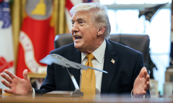 Demokrat senatörden Trump’a İran yalanı suçlaması