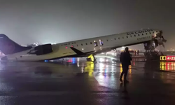 ABD’de havalimanında facia: Uçak ile itfaiye aracı çarpıştı