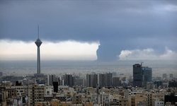 Tahran'a zehirli yağmur yağıyor