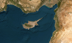 İsrail'in GKRY'den vatandaşlarını tahliyesi Filistin destekçisi mürettebatın itirazına takıldı