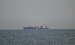 İran, Hürmüz Boğazı'nda "uyarıları dikkate almayan" 10 petrol tankerini vurduğunu duyurdu