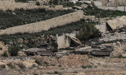 İsrail Ordusu Lübnan’ın Güneyine Girdi