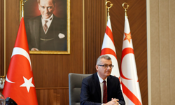 Erhürman: “Türkiye-Kıbrıs-Yunanistan arasında elektrik bağlantısı kurulmalı”