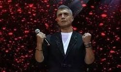Özcan Deniz bayram sahnesinde büyüledi