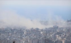 Lübnan'ın başkenti Beyrut'a hava saldırısı düzenledi
