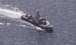 İran Donanmasına Ait Savaş Gemisi Hint Okyanusu’nda Battı