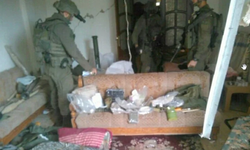 İsrail, Lübnan’da silah deposunu vurdu