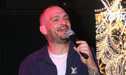 Yahya Erenköy Sahnede Fırtına Gibi Esti