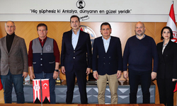 Oğuz, Hasipoğlu ve Arıklı Antalyaspor Başkanı Perçin'i ziyaret etti