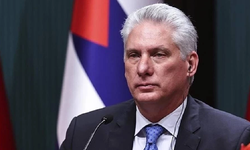 Küba lideri Canel, ABD'nin askeri saldırısının ihtimal dahilinde olduğunu söyledi