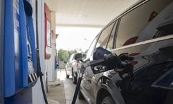 Kanada'da petrol yakıtları üzerindeki vergiler geçici süreliğine kaldırıldı