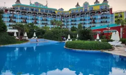 Alsancak’taki otelde yangın