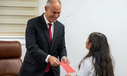 Sevgi Evi çocuklarından Oğuzhan Hasipoğlu’na 23 Nisan ziyareti