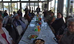 Lapta Alsancak Çamlıbel Belediyesi’nden Büyüklerine Anlamlı Kutlama