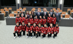 Öztürkler, TRT 23 Nisan Çocuk Şenliği’nde KKTC’yi temsil edecek Alayköy İlkokulu halk dansları ekibini kabul etti