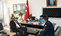 Dr. Suat Günsel Devlet İlkokulu öğrencilerden PGM Vekili Karagil’e ziyaret