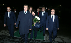 Başbakan Üstel Bakü’de: Kritik Temaslar Başlıyor