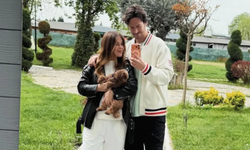 Feyyaz Şerifoğlu ve Merve Dinçkol'dan aile pozu