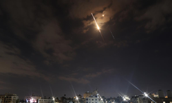 ABD-İsrail saldırısında otoyol hedef alındı