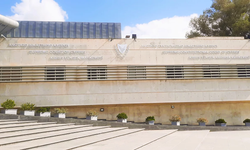 Ceza alan sanıktan savcıya saldırı