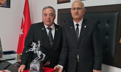 TEMAD Samsun Şube Başkanı Arat, KKTC Emekli Astsubaylar Derneği'ni ziyaret etti