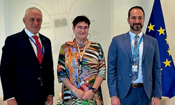 Taçoy ve Candan, AKPA Başkanı Petra Bayr ile görüştü