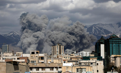 IRNA: ABD-İsrail sanayi bölgelerini vurdu