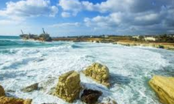 37 yaşındaki kadın bıçak, cop ve çalıntı mal bulundurmaktan tutuklandı