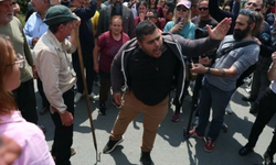 Güney’de şap eylemi: Yollar kapatıldı