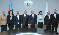 Başbakan Ünal Üstel Bakü’de temaslarını sürdürüyor