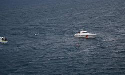 Bodrum’da düzensiz göçmenleri taşıyan bot battı