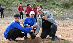 Güzelyurt’ta “Yeniden Yeşil Kıbrıs” projesi kapsamında 120 zeytin fidanı dikildi