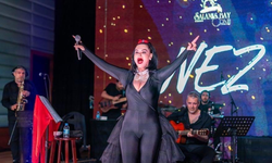 Nez, Salamis’te Geceye Damga Vurdu