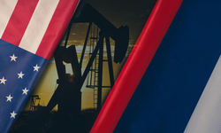 ABD, dün itibarıyla tankerlere yüklenen Rus petrolüne yönelik yaptırım muafiyetini uzattı