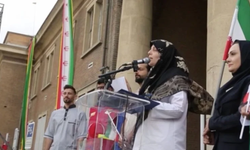 Tahran'da sağlık çalışanları ABD ve İsrail'in hastaneleri hedef almasını protesto etti