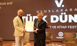 KKTC'li sanatçı Ceyhan Özyıldız'a “Hacı Bektaş-ı Veli” özel ödülü ...