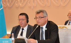 Erhürman TDT Zirvesi’nde: Kıbrıs Türk halkının çözüm iradesine rağmen izolasyona maruz kalması kabul edilemez