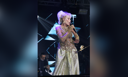 Bayramda Les Ambassedours’ta Ajda Pekkan Coşkusu