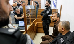 İsrail mahkemesi, Küresel Sumud Filosu'ndan alıkonan 2 aktivistin gözaltı süresini uzattı