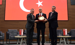Türkiye-KKTC Ekonomik İlişkilerin Güçlendirilmesi Toplantısı düzenlendi