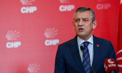 Özgür Özel CHP Grup Başkanı seçildi