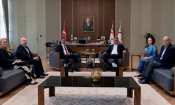 Erhürman, Türk-Yunan Forumu’nun Kıbrıslı Türk üyelerini kabul etti