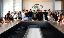 Mesarya Belediye Başkanı Latif, gençlerle bir araya geldi