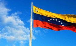 Venezuela, ABD'nin Karakas üzerinde hava tatbikatı yapmasına izin verdi
