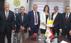 KIBRIS VAKIFLAR BANKASI VE KTEZO İŞ BİRLİĞİ İLE “FAİZ DESTEKLİ KÜÇÜK ESNAF KREDİSİ” HAYATA GEÇİRİLİYOR