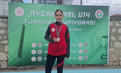 Elif Akgün’den Türkiye ikinciliği